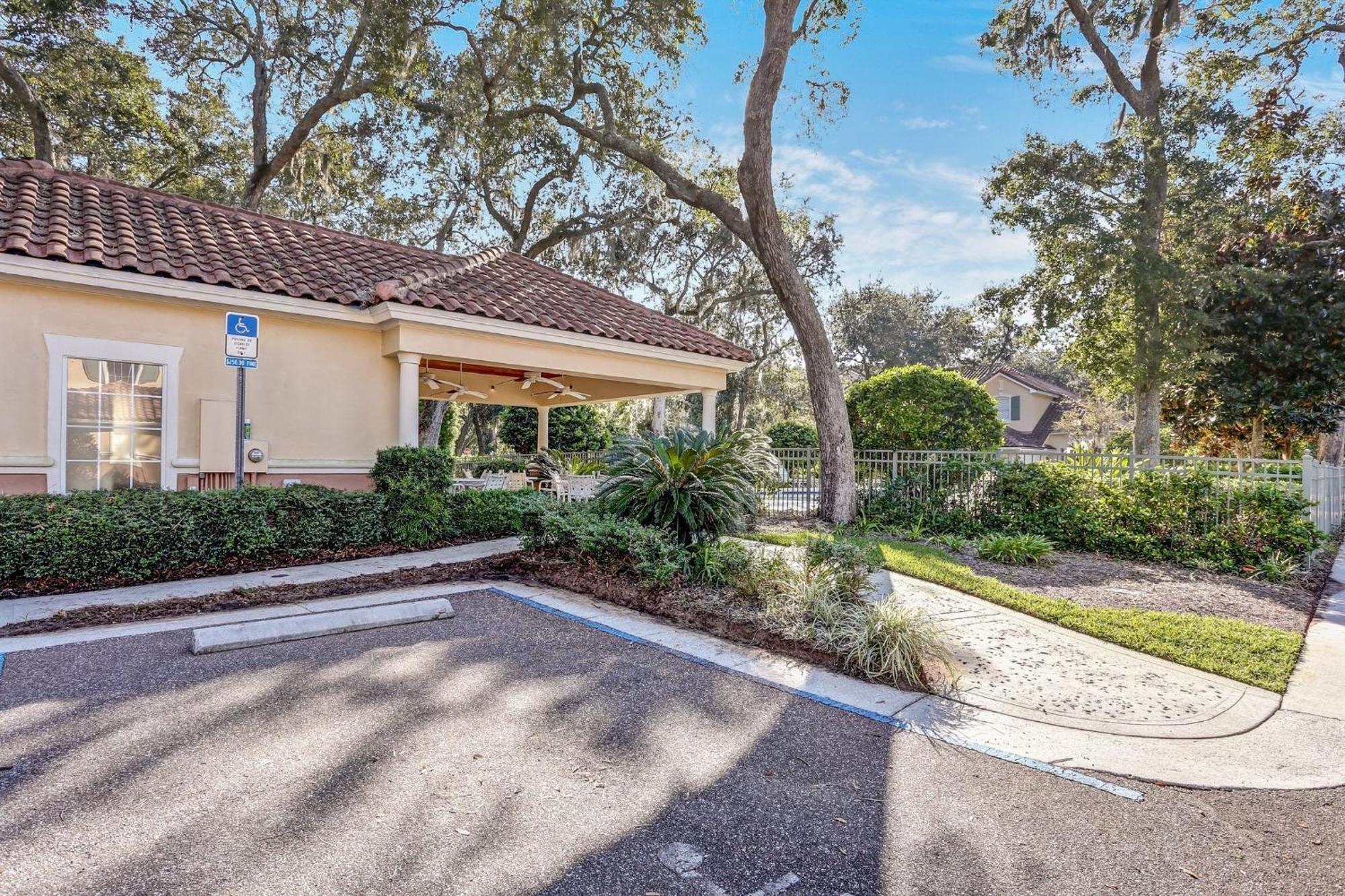 Gated Villas At Summer Beach American Beach Buitenkant foto
